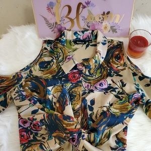 Peek A Boo Cold Shoulder Mutlicolor Blouse